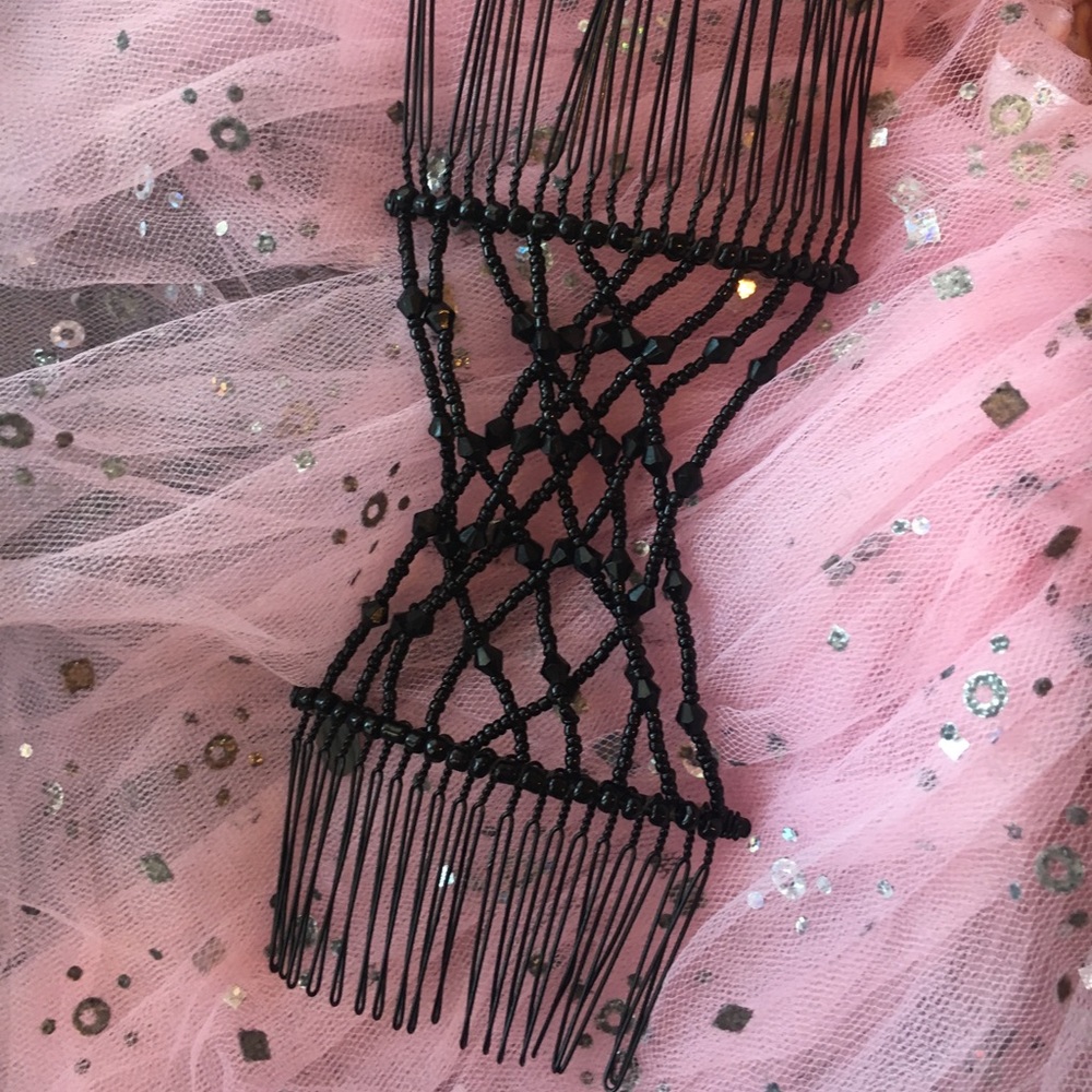 Hairzing butterfly clip for hair